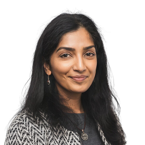 Aruna Akkapeddi headshot